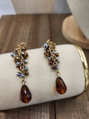 Vintage Gold and Amber Teardrop Cluster Earrings • Pierced Hangar